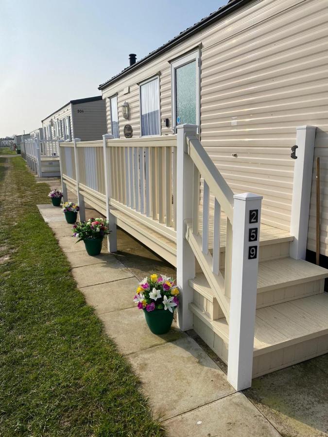 Golden Palm 8 Berth Chapel Saint Leanords, Ingoldmells, Skegness Caravan מראה חיצוני תמונה